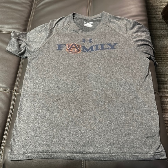 Men's or women's under Armour, University of Auburn Tigers shirt - Picture 1 of 5